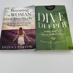 Christianity Books Lot Of 2 Becoming The Woman God Wants Dive Deeper Finding God